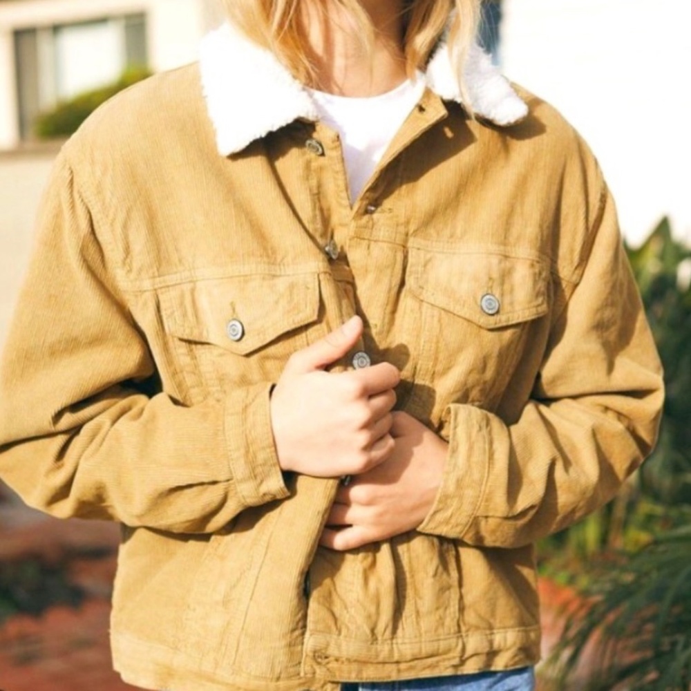 Brandy Melville John Galt Sherpa Lined Corduroy Jacket Tan Size Small
